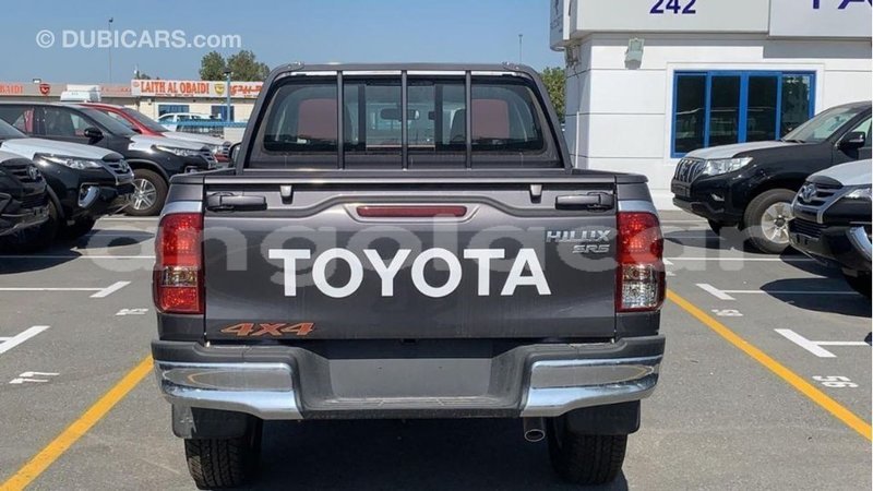 Big with watermark toyota hilux bengo province import dubai 6532