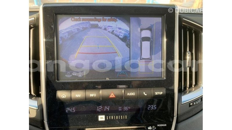 Big with watermark toyota land cruiser bengo province import dubai 6533