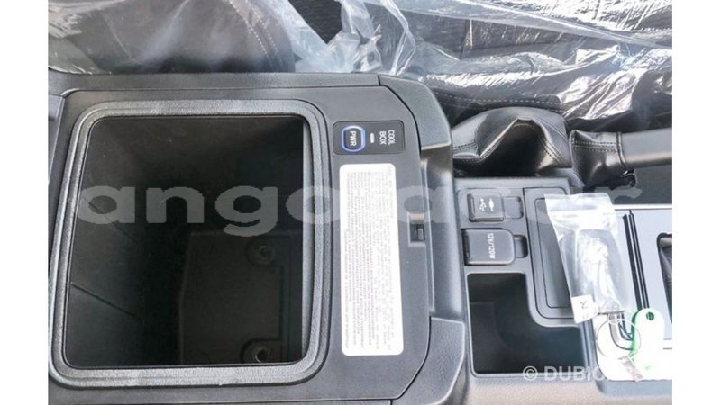 Big with watermark toyota prado bengo province import dubai 6537