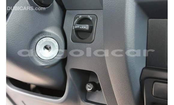 Buy Import Toyota Land Cruiser White Car in Import - Dubai in Bengo Province Buy Import Toyota Land Cruiser White Car in Import - Dubai in Bengo Province