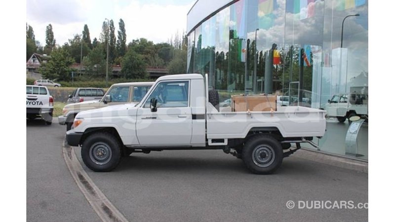 Big with watermark toyota land cruiser bengo province import dubai 6538