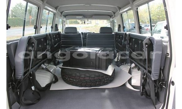 Buy Import Toyota Land Cruiser White Car in Import - Dubai in Bengo Province Buy Import Toyota Land Cruiser White Car in Import - Dubai in Bengo Province