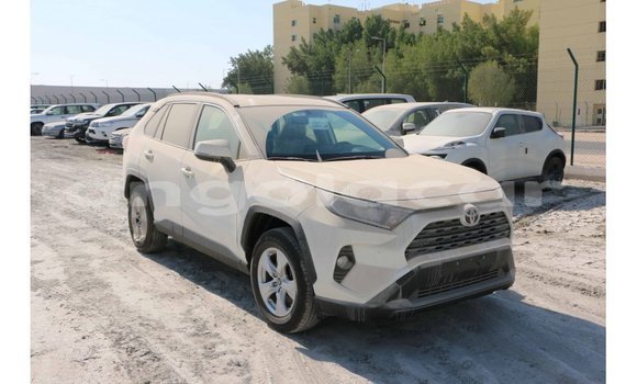 Comprar Importar Toyota 4Runner Branco Carro em Import - Dubai em Bengo Province Comprar Importar Toyota 4Runner Branco Carro em Import - Dubai em Bengo Province
