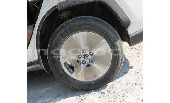 Comprar Importar Toyota 4Runner Branco Carro em Import - Dubai em Bengo Province Comprar Importar Toyota 4Runner Branco Carro em Import - Dubai em Bengo Province