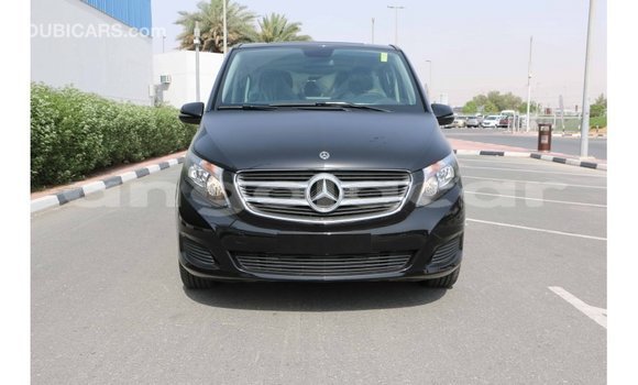 Acheter Import Voiture Mercedes-Benz 250 Noir à Import - Dubai, Province de Bengo Acheter Import Voiture Mercedes-Benz 250 Noir à Import - Dubai, Province de Bengo