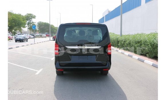 Acheter Import Voiture Mercedes-Benz 250 Noir à Import - Dubai, Province de Bengo Acheter Import Voiture Mercedes-Benz 250 Noir à Import - Dubai, Province de Bengo