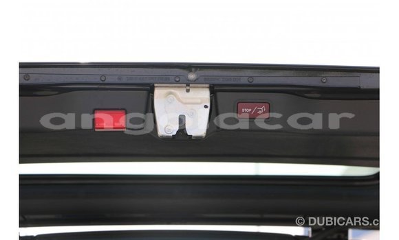 Acheter Import Voiture Mercedes-Benz 250 Noir à Import - Dubai, Province de Bengo Acheter Import Voiture Mercedes-Benz 250 Noir à Import - Dubai, Province de Bengo