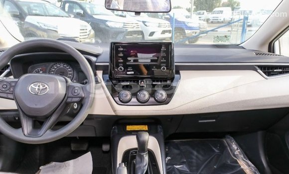 Comprar Importar Toyota Corolla Branco Carro em Import - Dubai em Bengo Province Comprar Importar Toyota Corolla Branco Carro em Import - Dubai em Bengo Province