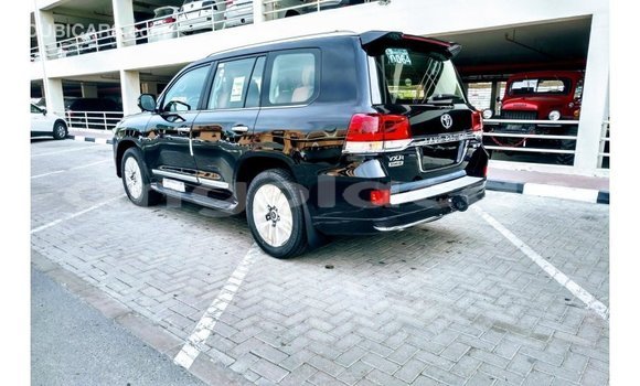 Buy Import Toyota Land Cruiser Black Car in Import - Dubai in Bengo Province Buy Import Toyota Land Cruiser Black Car in Import - Dubai in Bengo Province