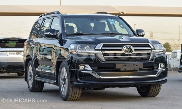 Comprar Importar Toyota Land Cruiser Preto Carro em Import - Dubai em Bengo Province Comprar Importar Toyota Land Cruiser Preto Carro em Import - Dubai em Bengo Province