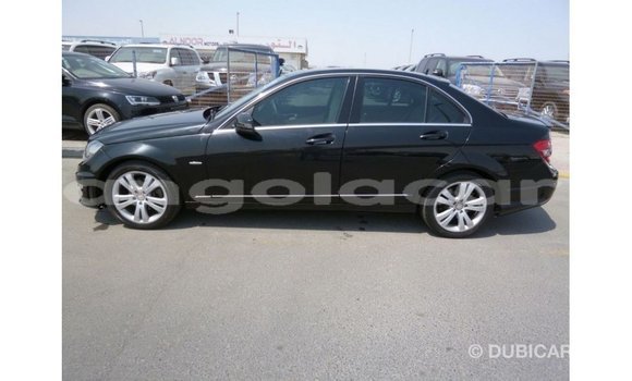 Comprar Importar Mercedes-Benz 200 Preto Carro em Import - Dubai em Bengo Province Comprar Importar Mercedes-Benz 200 Preto Carro em Import - Dubai em Bengo Province