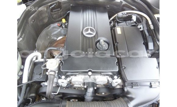 Comprar Importar Mercedes-Benz 200 Preto Carro em Import - Dubai em Bengo Province Comprar Importar Mercedes-Benz 200 Preto Carro em Import - Dubai em Bengo Province