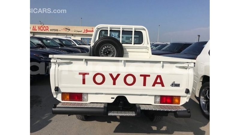 Big with watermark toyota land cruiser bengo province import dubai 6560