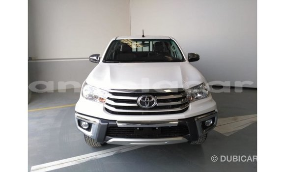 Buy Import Toyota Hilux White Car in Import - Dubai in Bengo Province Buy Import Toyota Hilux White Car in Import - Dubai in Bengo Province