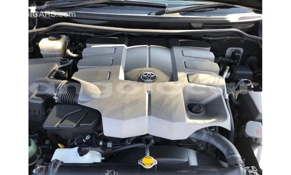 Comprar Importar Toyota Land Cruiser Preto Carro em Import - Dubai em Bengo Province Comprar Importar Toyota Land Cruiser Preto Carro em Import - Dubai em Bengo Province