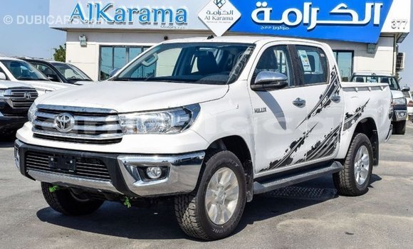 Acheter Import Voiture Toyota Hilux Blanc à Import - Dubai, Province de Bengo Acheter Import Voiture Toyota Hilux Blanc à Import - Dubai, Province de Bengo