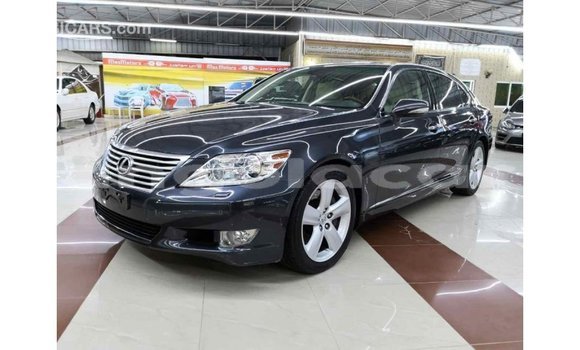 Comprar Importar Lexus LS Outro Carro em Import - Dubai em Bengo Province Comprar Importar Lexus LS Outro Carro em Import - Dubai em Bengo Province