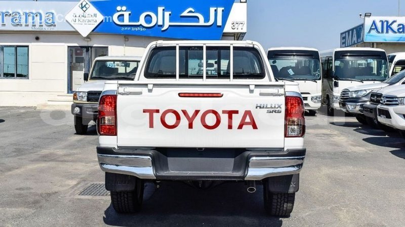 Big with watermark toyota hilux bengo province import dubai 6567