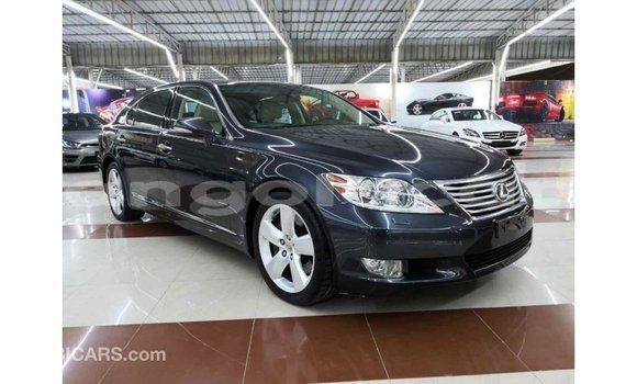 Comprar Importar Lexus LS Outro Carro em Import - Dubai em Bengo Province Comprar Importar Lexus LS Outro Carro em Import - Dubai em Bengo Province