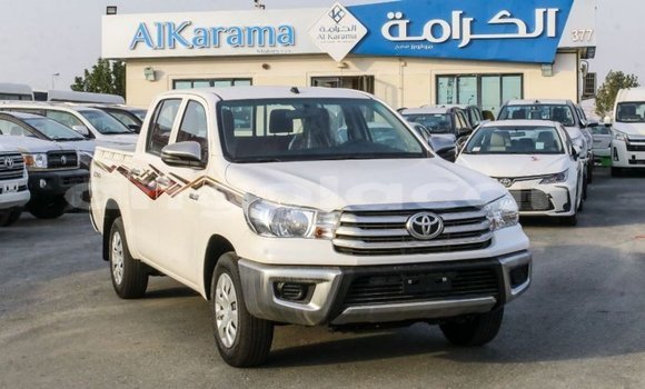 Comprar Importar Toyota Hilux Branco Carro em Import - Dubai em Bengo Province Comprar Importar Toyota Hilux Branco Carro em Import - Dubai em Bengo Province