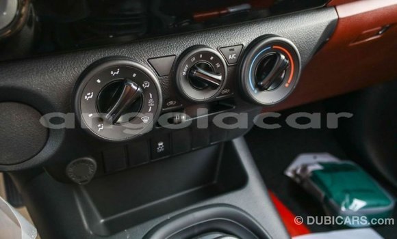 Comprar Importar Toyota Hilux Branco Carro em Import - Dubai em Bengo Province Comprar Importar Toyota Hilux Branco Carro em Import - Dubai em Bengo Province