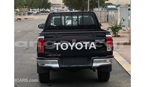 Comprar Importar Toyota Hilux Preto Carro em Import - Dubai em Bengo Province Comprar Importar Toyota Hilux Preto Carro em Import - Dubai em Bengo Province