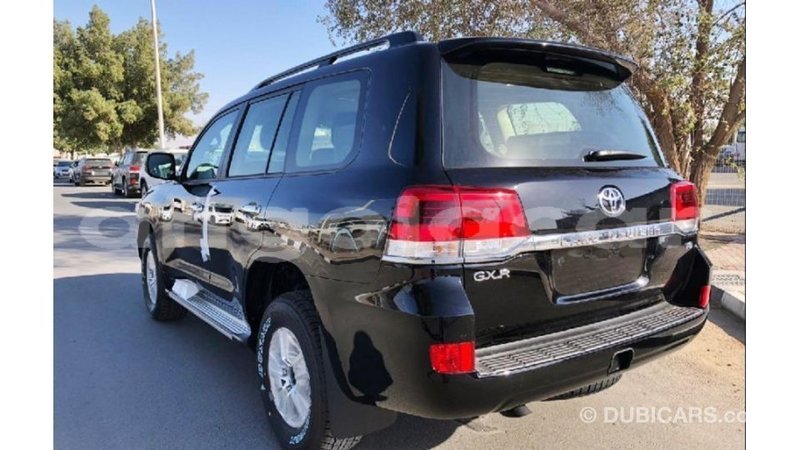 Big with watermark toyota land cruiser bengo province import dubai 6589