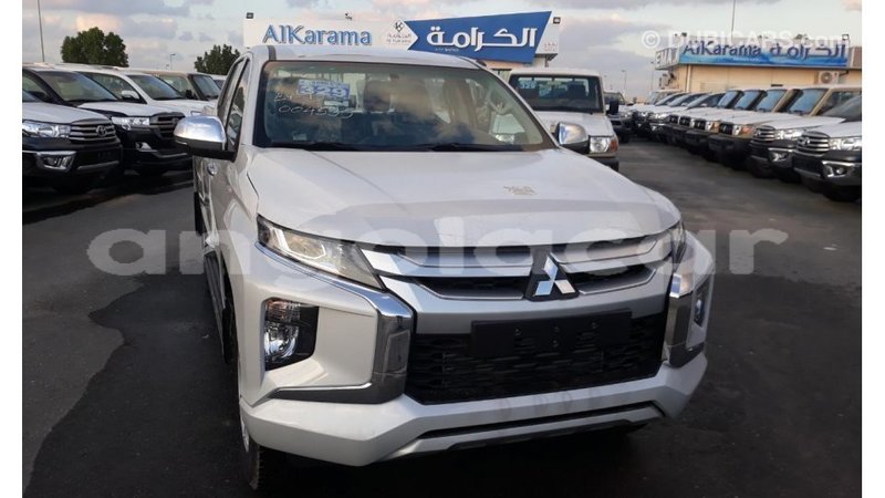 Big with watermark mitsubishi l200 bengo province import dubai 6593