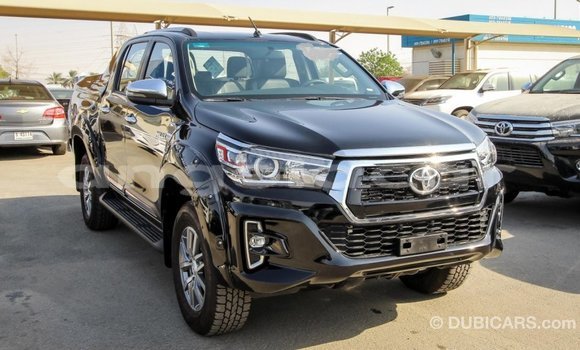 Comprar Importar Toyota Hilux Preto Carro em Import - Dubai em Bengo Province Comprar Importar Toyota Hilux Preto Carro em Import - Dubai em Bengo Province