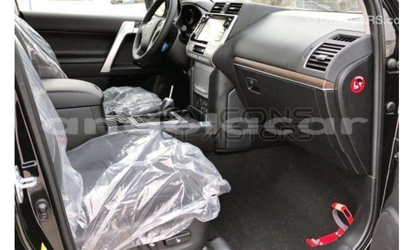 Acheter Import Voiture Toyota Prado Noir à Import - Dubai, Province de Bengo Acheter Import Voiture Toyota Prado Noir à Import - Dubai, Province de Bengo