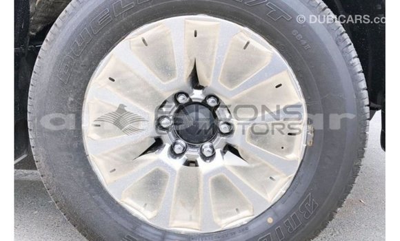 Acheter Import Voiture Toyota Prado Noir à Import - Dubai, Province de Bengo Acheter Import Voiture Toyota Prado Noir à Import - Dubai, Province de Bengo