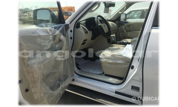 Buy Import Nissan Patrol White Car in Import - Dubai in Bengo Province Buy Import Nissan Patrol White Car in Import - Dubai in Bengo Province