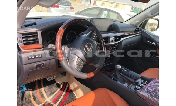Buy Import Lexus LX White Car in Import - Dubai in Bengo Province Buy Import Lexus LX White Car in Import - Dubai in Bengo Province