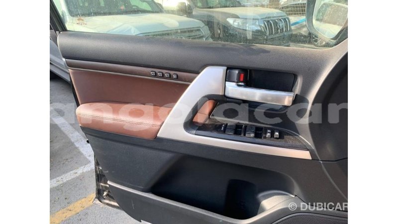 Big with watermark toyota land cruiser bengo province import dubai 6613