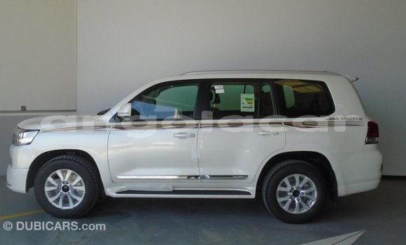 Buy Import Toyota Land Cruiser Other Car in Import - Dubai in Bengo Province Buy Import Toyota Land Cruiser Other Car in Import - Dubai in Bengo Province