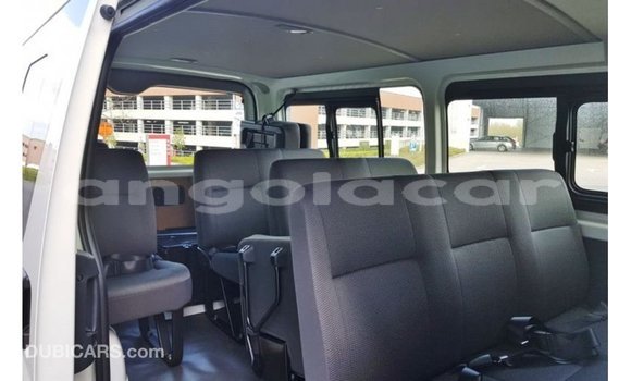 Buy Import Toyota Hiace White Car in Import - Dubai in Bengo Province Buy Import Toyota Hiace White Car in Import - Dubai in Bengo Province