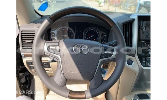 Buy Import Toyota Land Cruiser Black Car in Import - Dubai in Bengo Province Buy Import Toyota Land Cruiser Black Car in Import - Dubai in Bengo Province