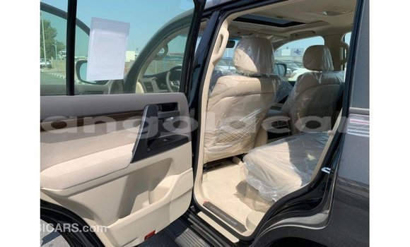 Buy Import Toyota Land Cruiser Black Car in Import - Dubai in Bengo Province Buy Import Toyota Land Cruiser Black Car in Import - Dubai in Bengo Province