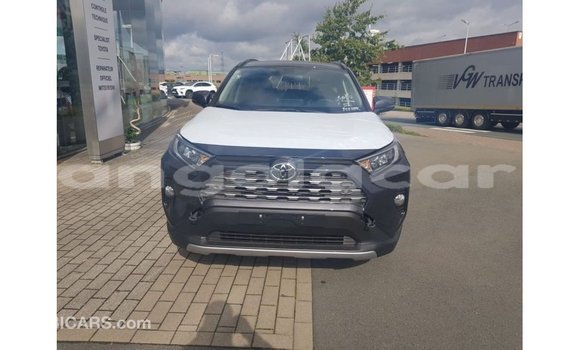 Buy Import Toyota 4Runner Other Car in Import - Dubai in Bengo Province Buy Import Toyota 4Runner Other Car in Import - Dubai in Bengo Province