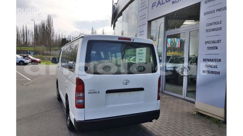 Big with watermark toyota hiace bengo province import dubai 6630