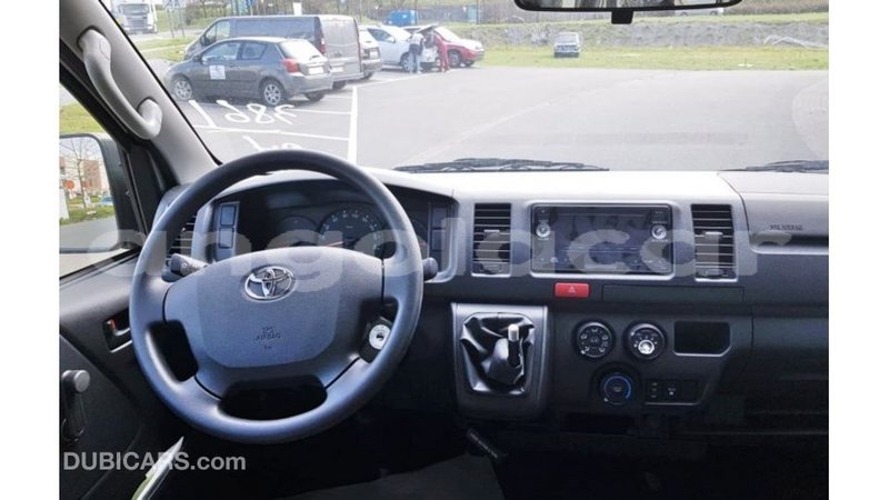 Big with watermark toyota hiace bengo province import dubai 6630