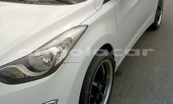 Buy Used Hyundai Elantra White Car in Luanda in Luanda Province Buy Used Hyundai Elantra White Car in Luanda in Luanda Province
