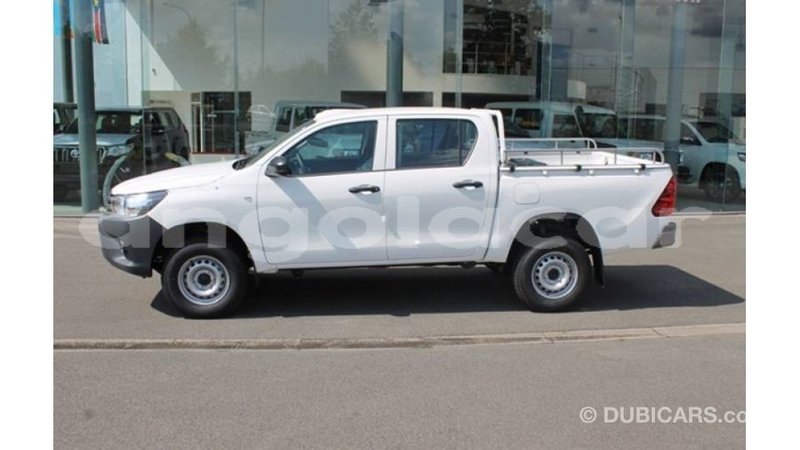 Big with watermark toyota hilux bengo province import dubai 6633