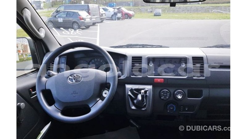 Big with watermark toyota hiace bengo province import dubai 6634