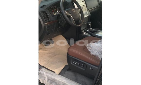 Buy Import Toyota Land Cruiser Black Car in Import - Dubai in Bengo Province Buy Import Toyota Land Cruiser Black Car in Import - Dubai in Bengo Province