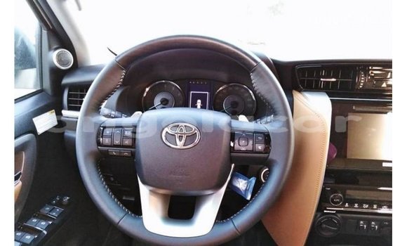 Buy Import Toyota Fortuner White Car in Import - Dubai in Bengo Province Buy Import Toyota Fortuner White Car in Import - Dubai in Bengo Province