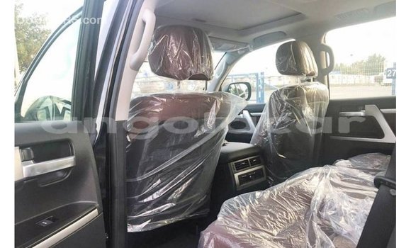 Buy Import Toyota Land Cruiser Black Car in Import - Dubai in Bengo Province Buy Import Toyota Land Cruiser Black Car in Import - Dubai in Bengo Province