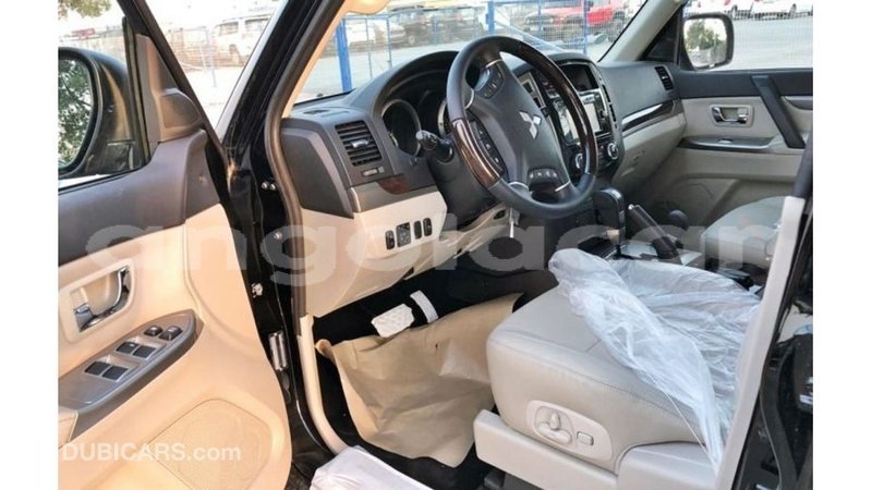 Big with watermark mitsubishi pajero bengo province import dubai 6646