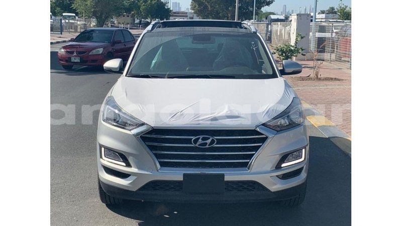 Big with watermark hyundai tucson bengo province import dubai 6647