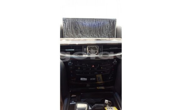 Comprar Importar Lexus LX Outro Carro em Import - Dubai em Bengo Province Comprar Importar Lexus LX Outro Carro em Import - Dubai em Bengo Province